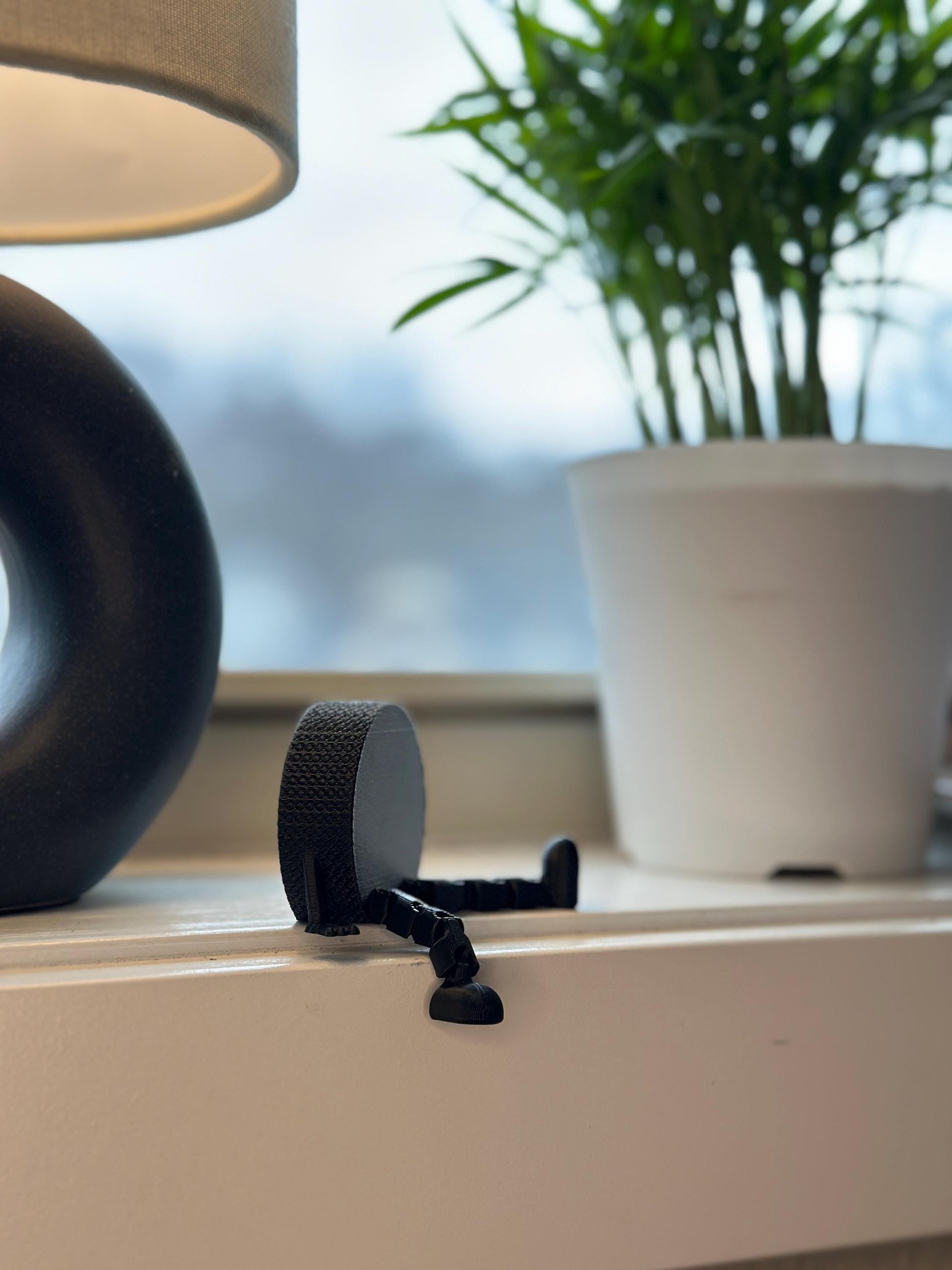 Hockey Desk Decor - Hockey Puck Buddy - Fun Hockey Gift - 3D Printed